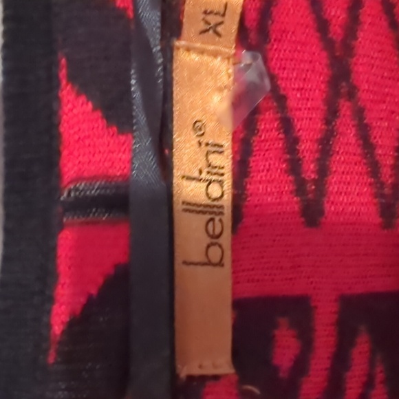 Sweater set (unique pattern) - Picture 6 of 7